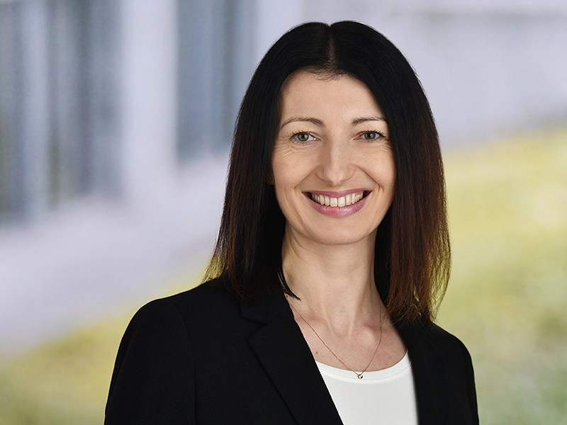 Anna Palys und ihr Team sind mit Freude für unsere Kund:innen da. Anna Palys Alerds-Stiftung